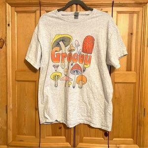 Groovy Mushrooms T-Shirt Gray Short Sleeve Gildan Heavy Cotton Boho Hippie Sz L